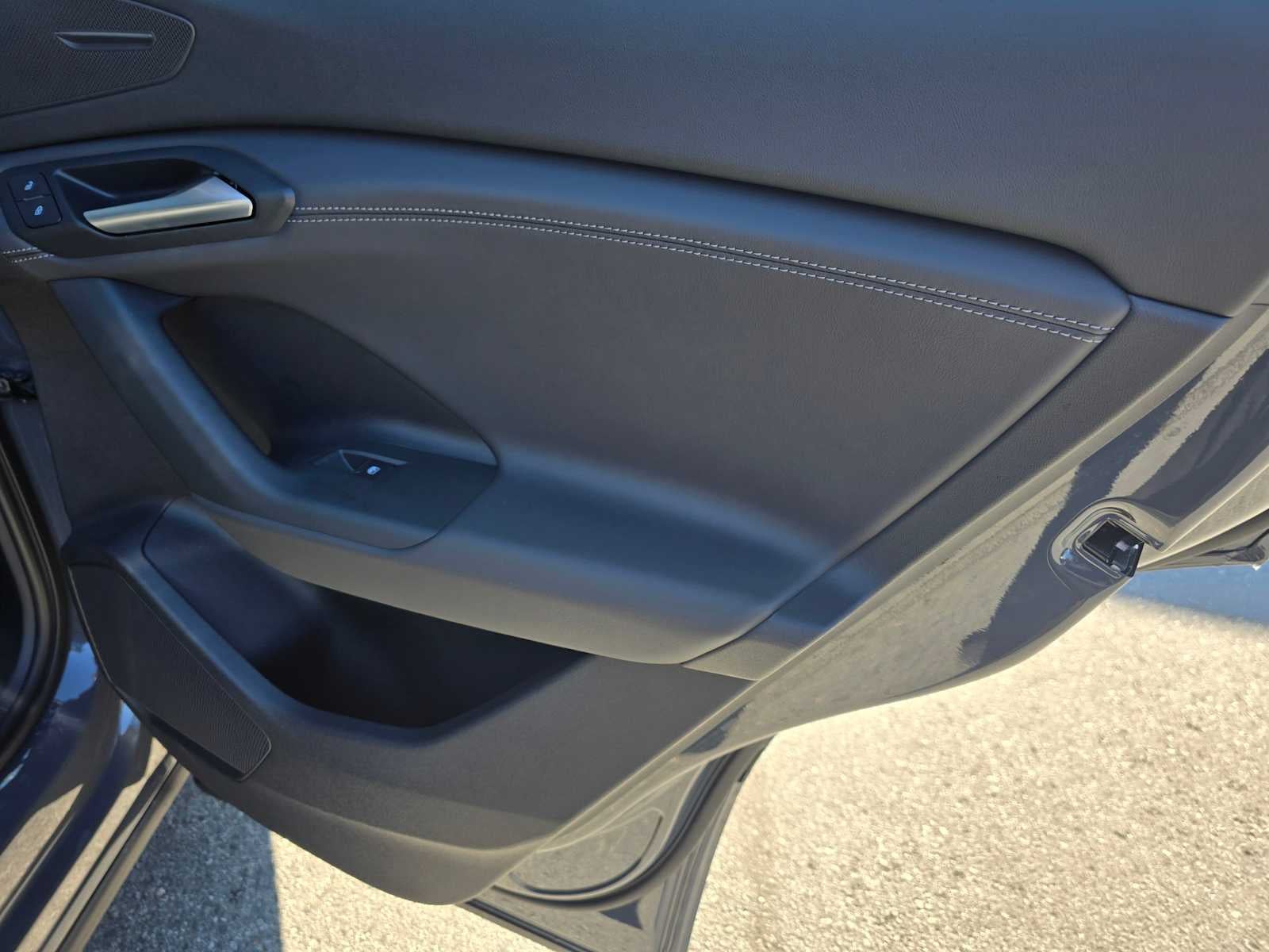 2025 Audi Q6 e-tron Premium