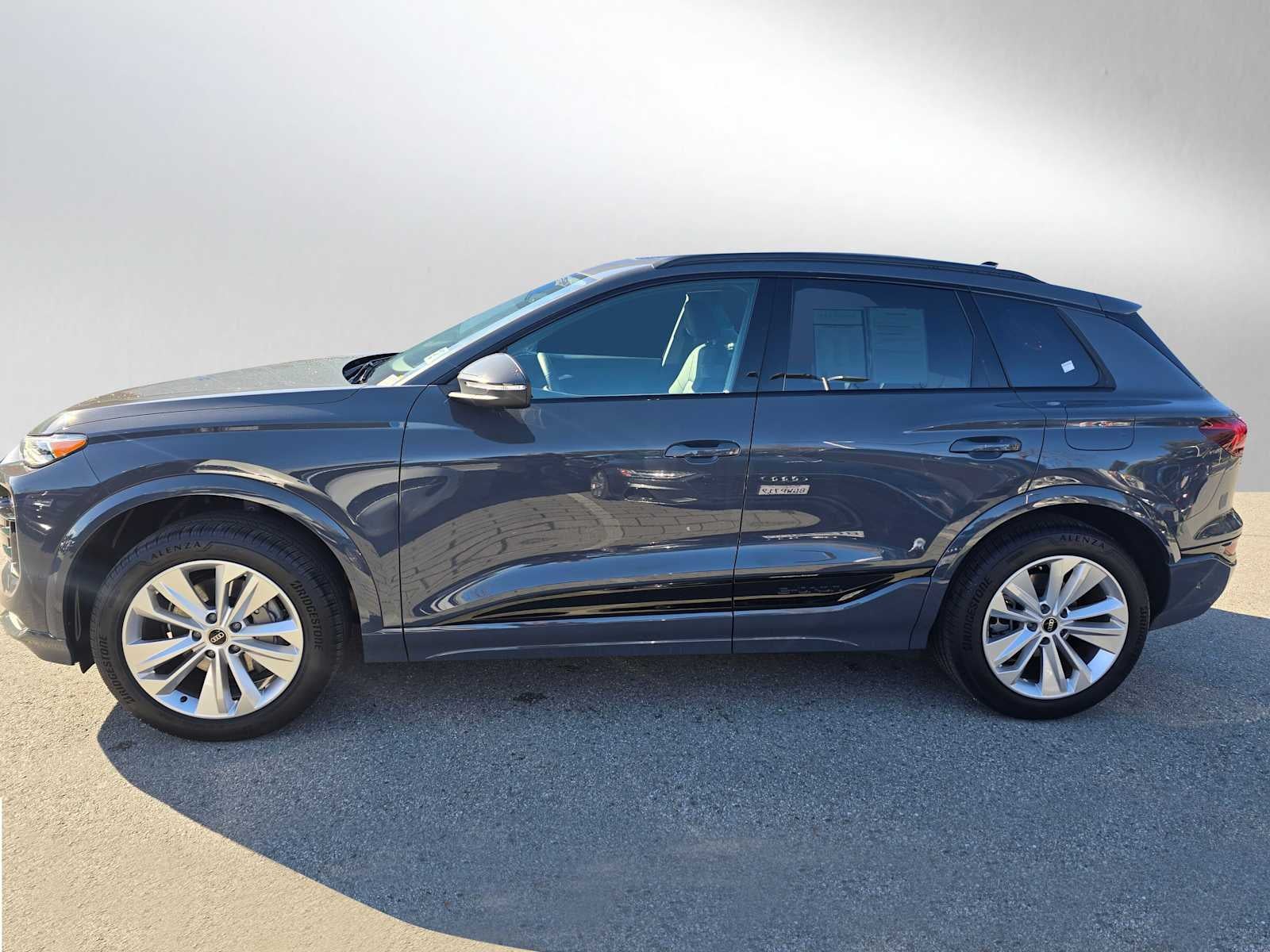 2025 Audi Q6 e-tron Premium