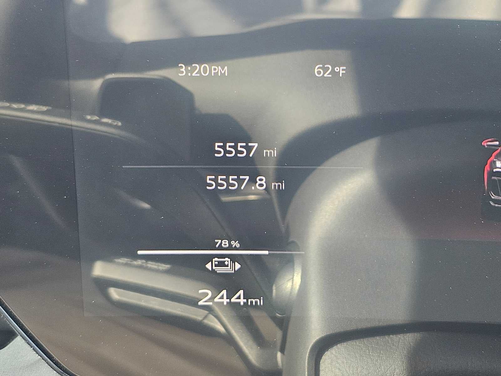 2025 Audi Q6 e-tron Premium