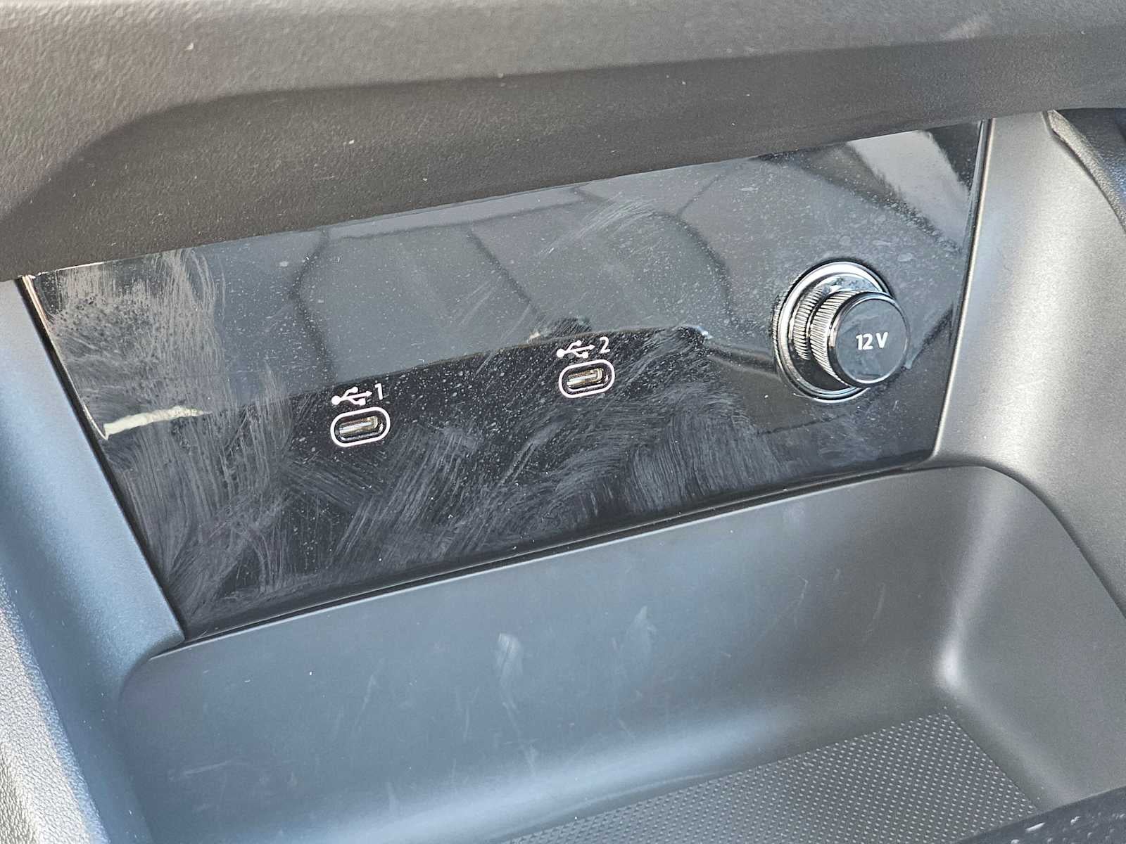 2025 Audi Q6 e-tron Premium