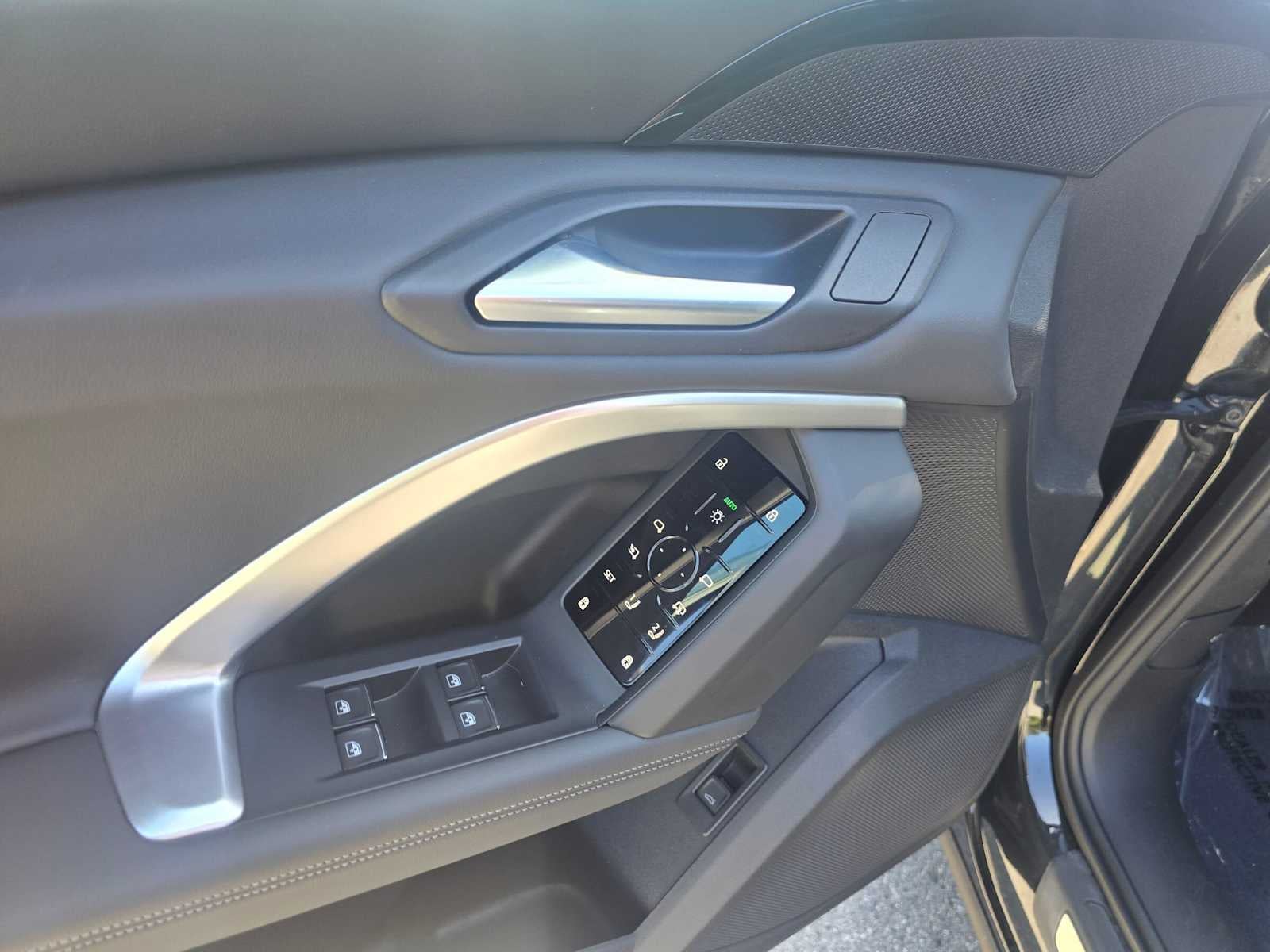 2025 Audi New Q5 Premium