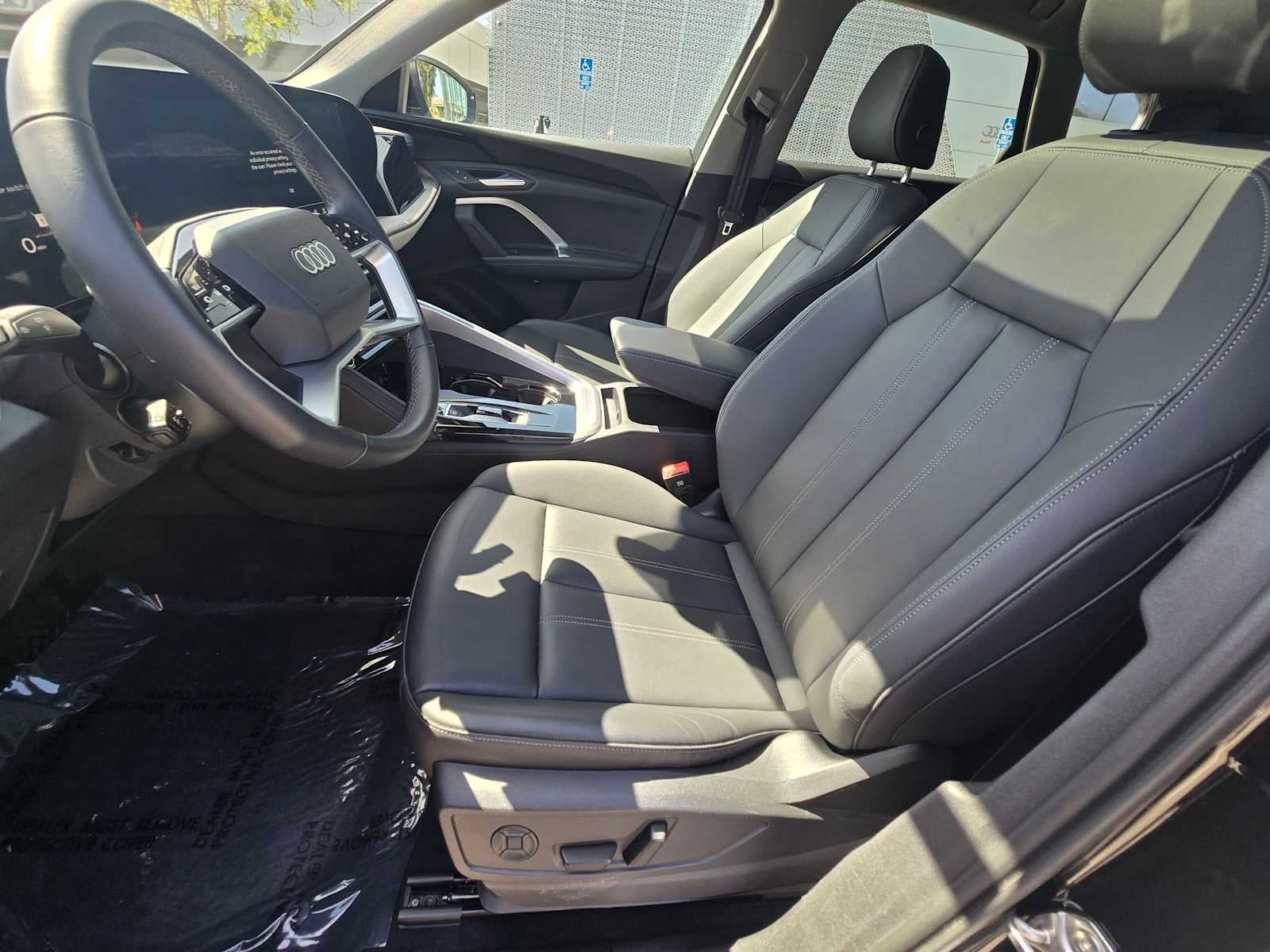 2025 Audi New Q5 Premium