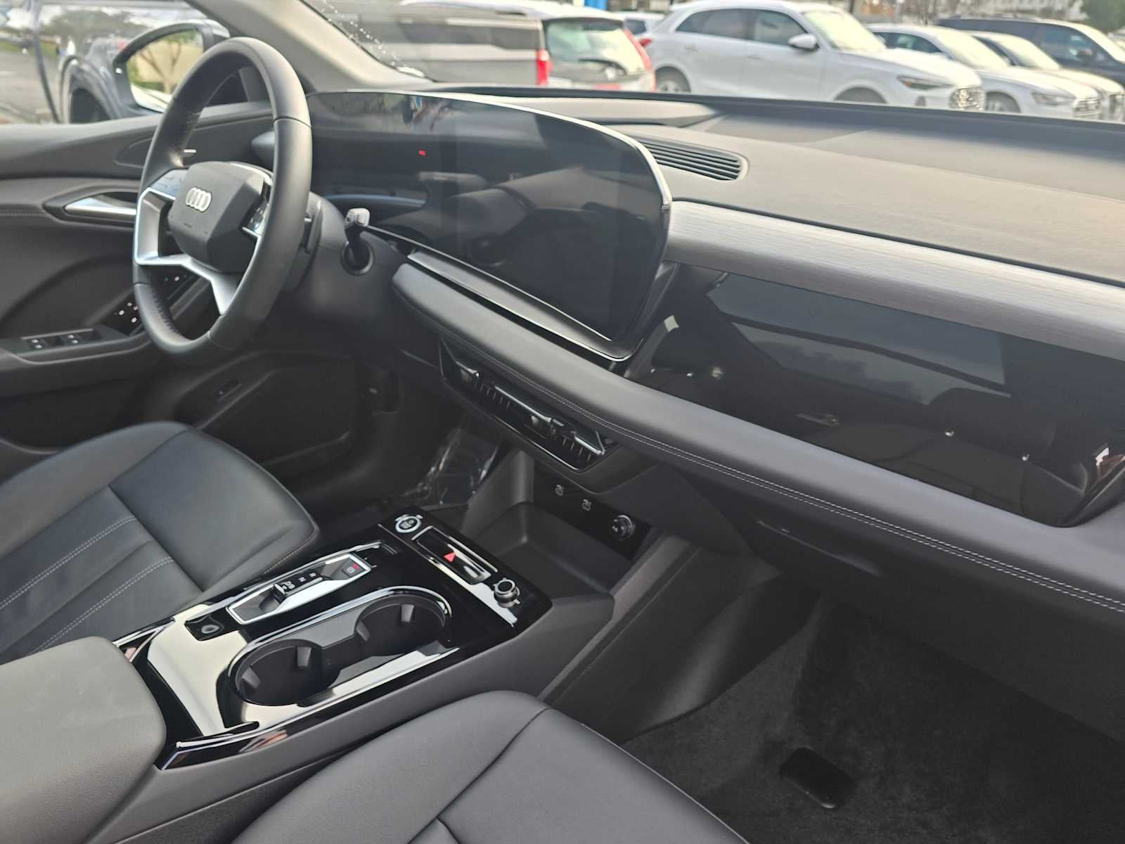 2025 Audi Q6 e-tron Premium Plus