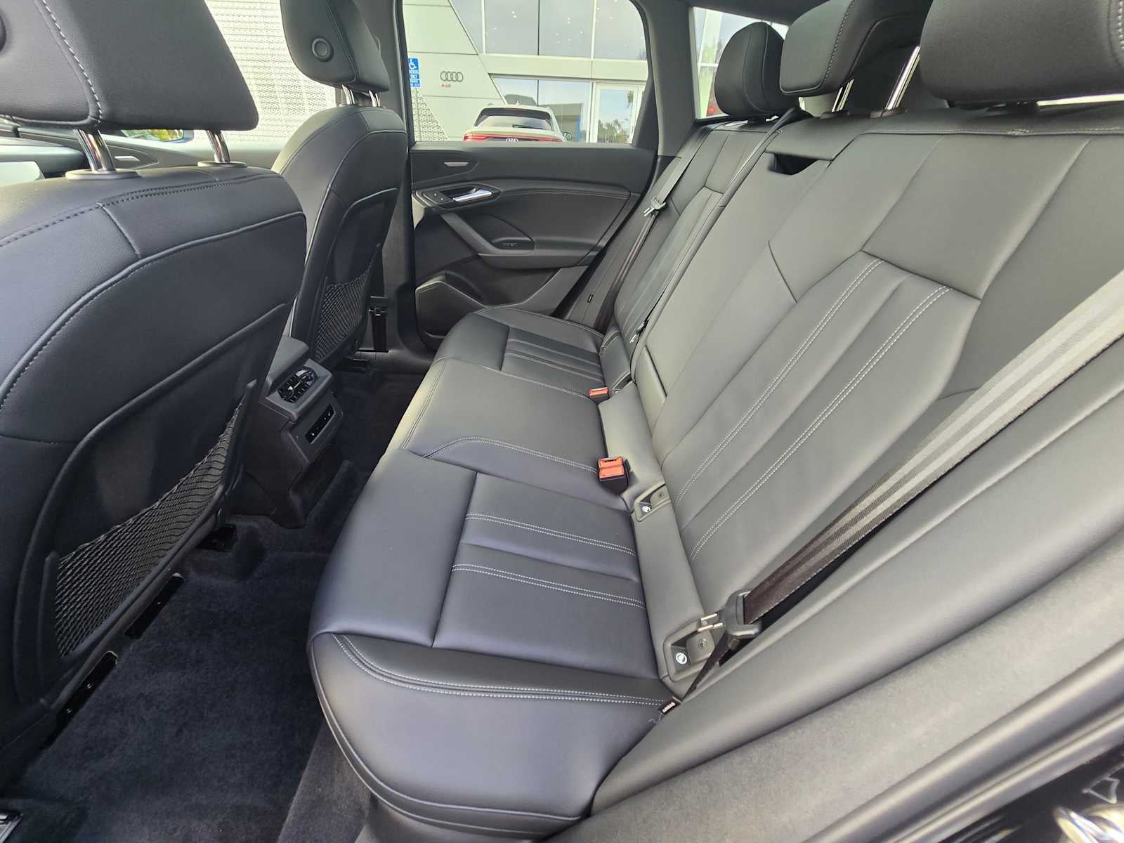 2025 Audi Q6 e-tron Premium Plus