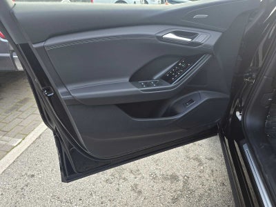 2025 Audi Q6 e-tron Premium Plus