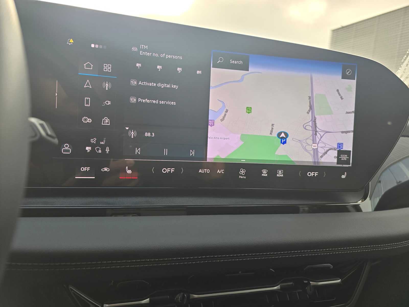 2025 Audi Q6 e-tron Premium Plus