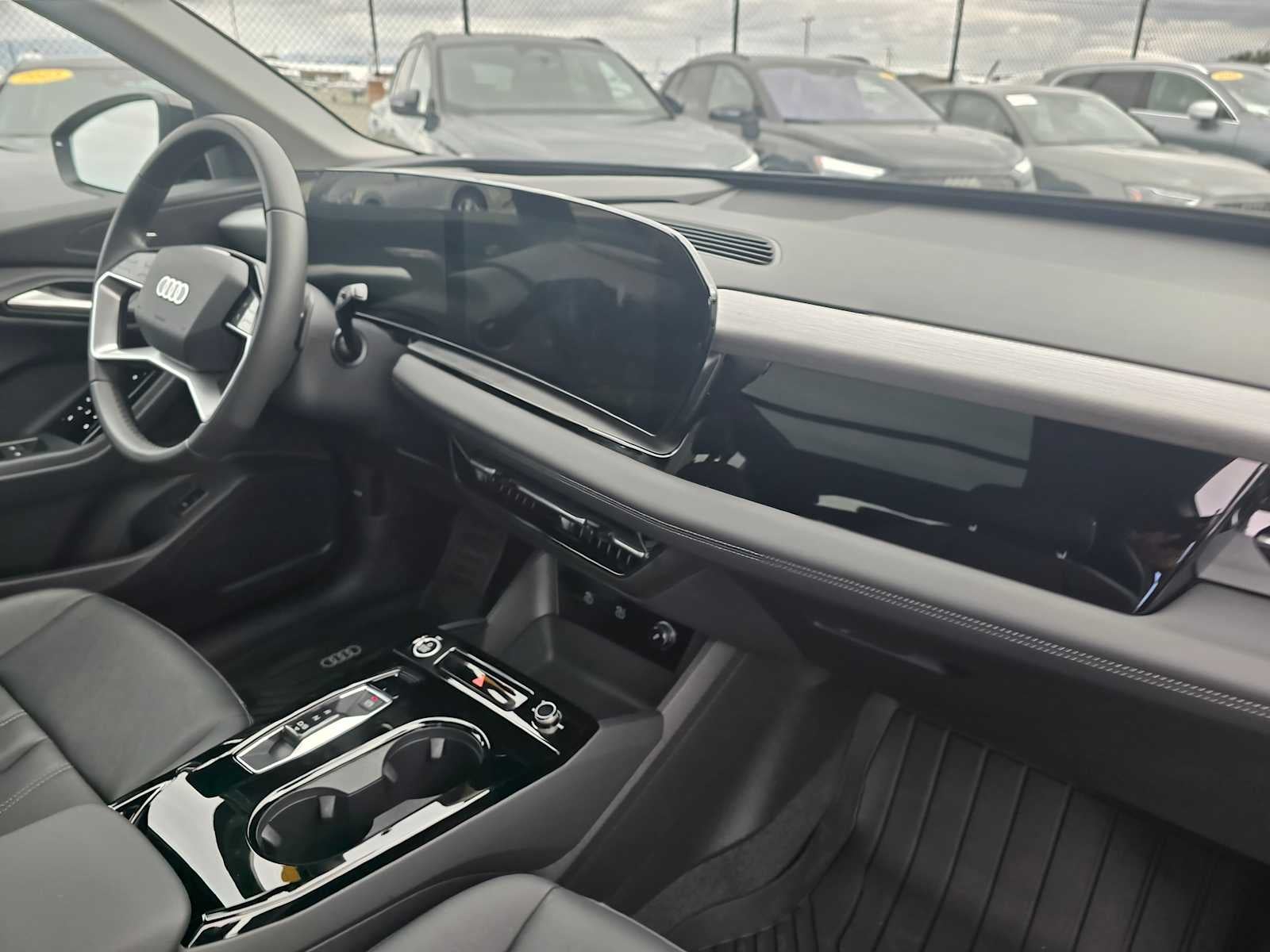 2025 Audi Q6 e-tron Premium Plus