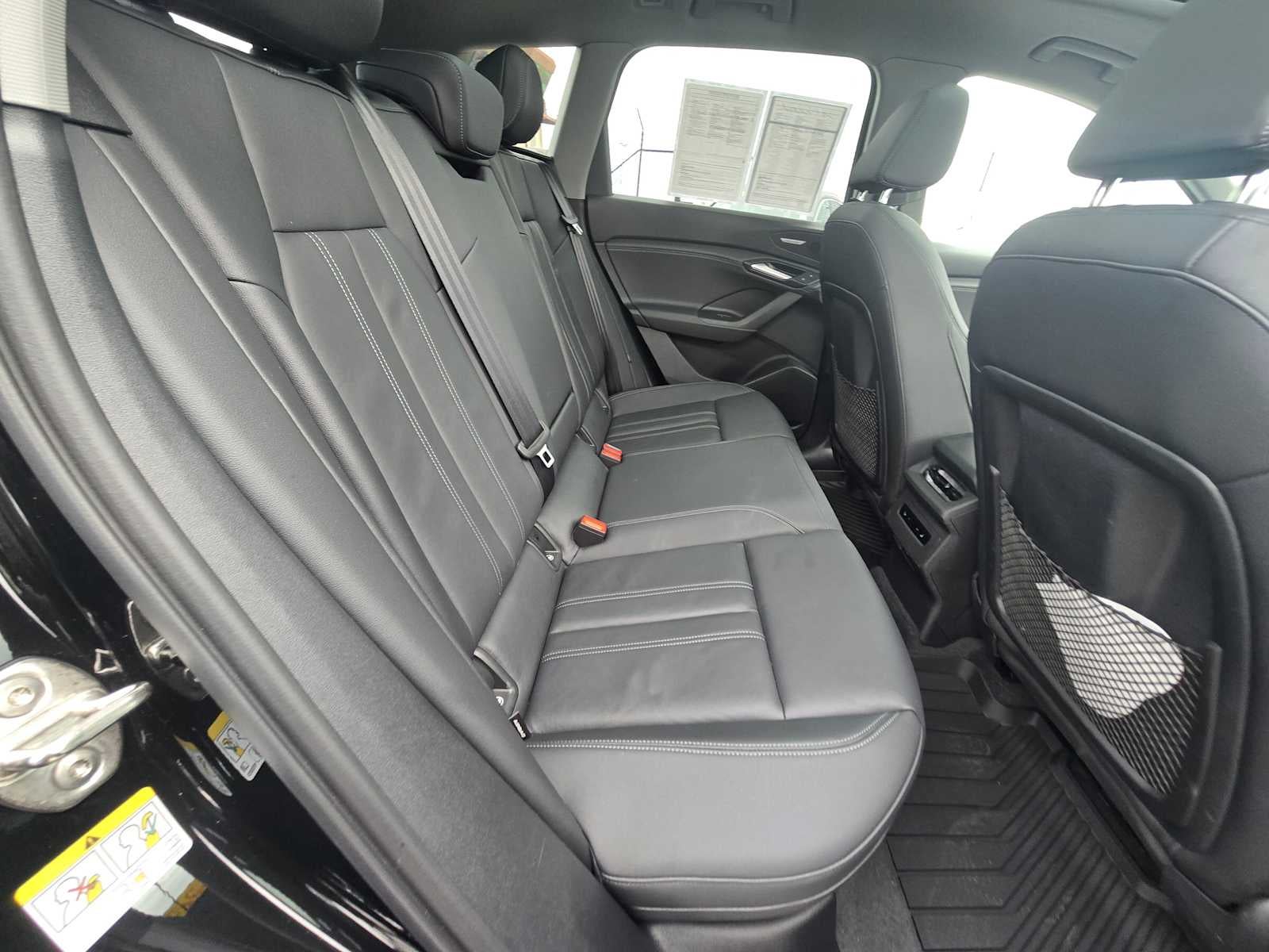 2025 Audi Q6 e-tron Premium Plus