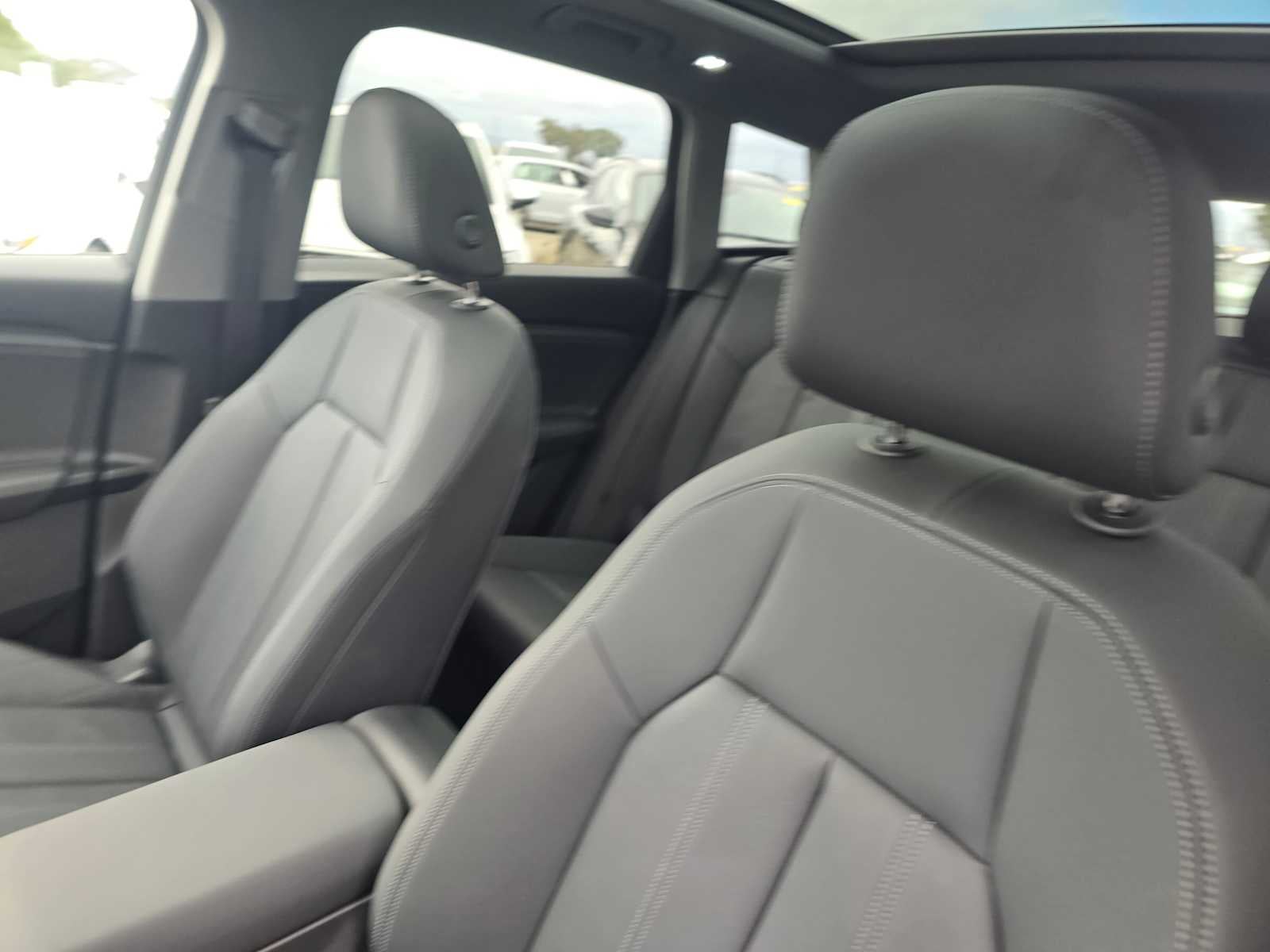 2025 Audi Q6 e-tron Premium Plus