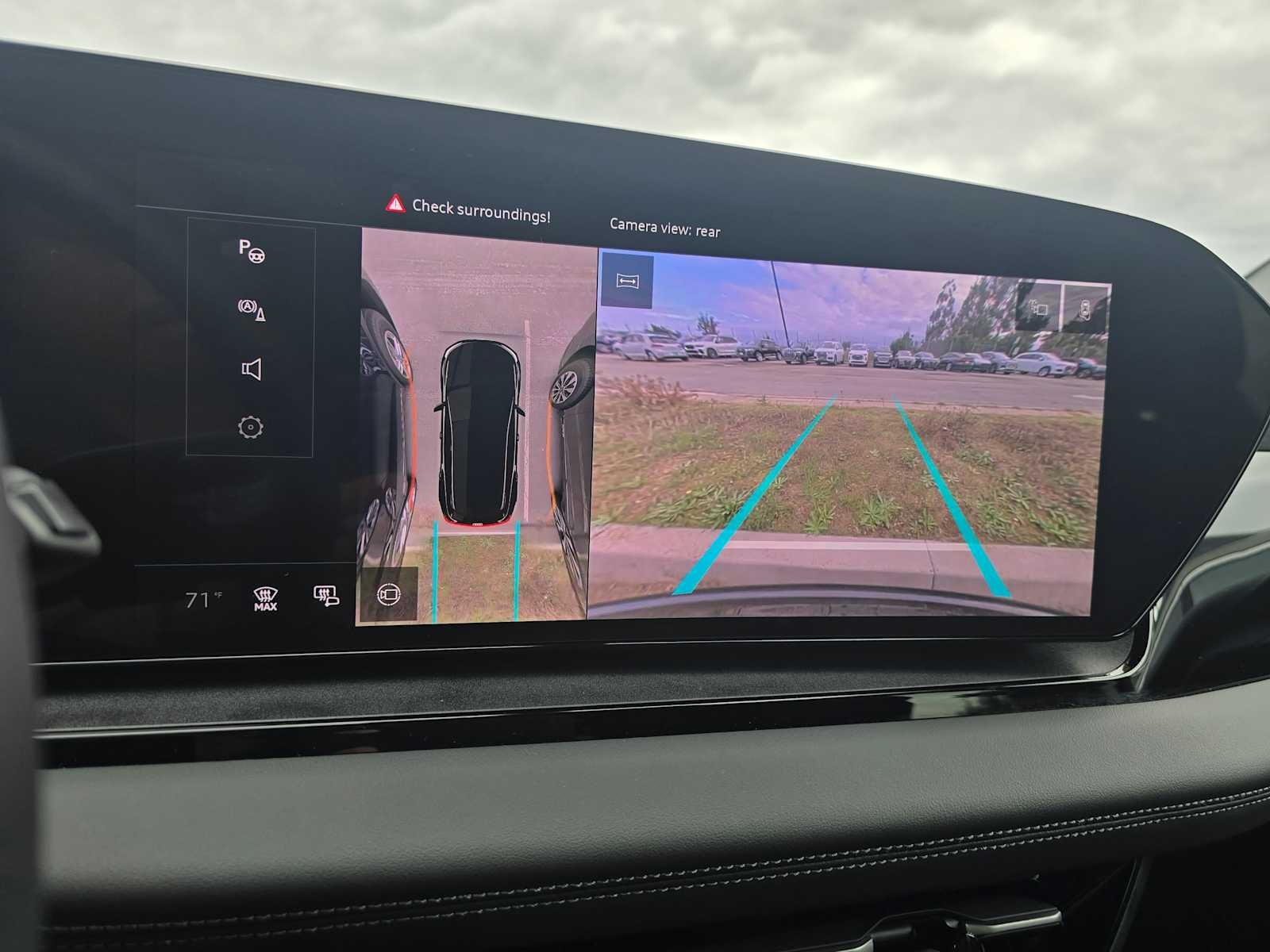 2025 Audi Q6 e-tron Premium Plus