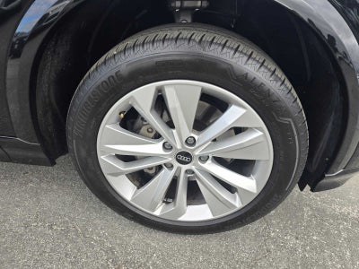 2025 Audi Q6 e-tron Premium Plus