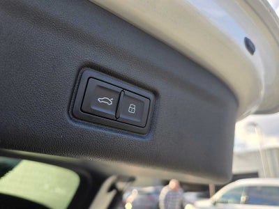 2025 Audi Q6 e-tron Premium Plus