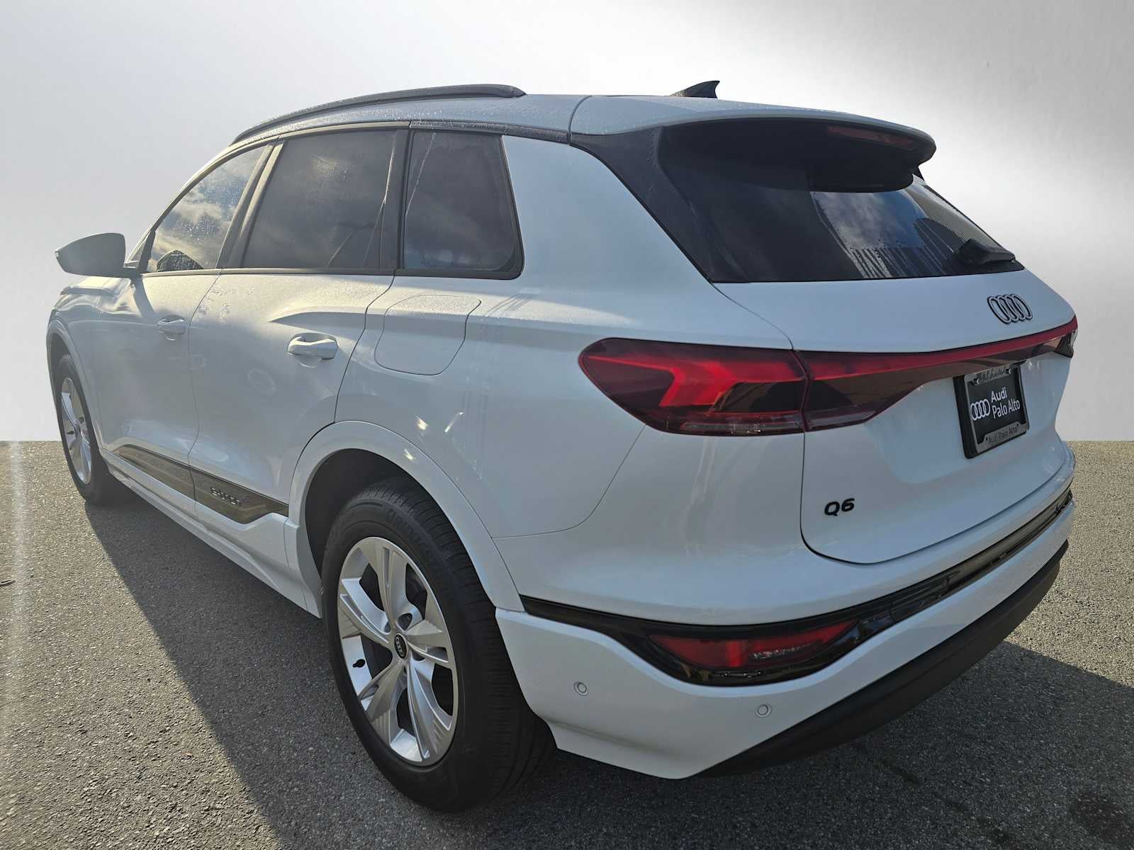 2025 Audi Q6 e-tron Premium Plus