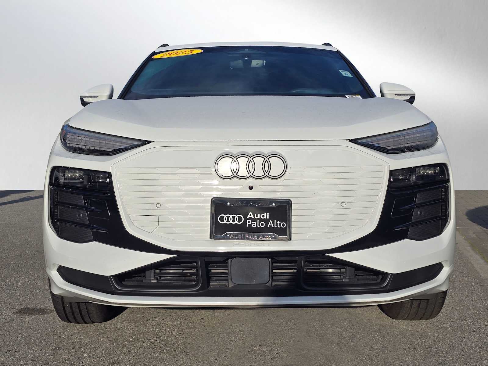 2025 Audi Q6 e-tron Premium Plus