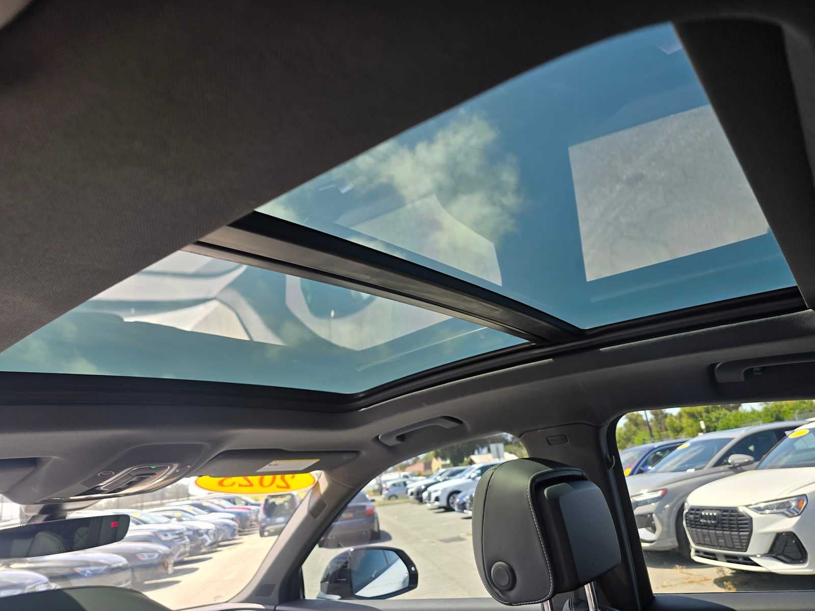 2023 Audi SQ5 Sportback Premium Plus