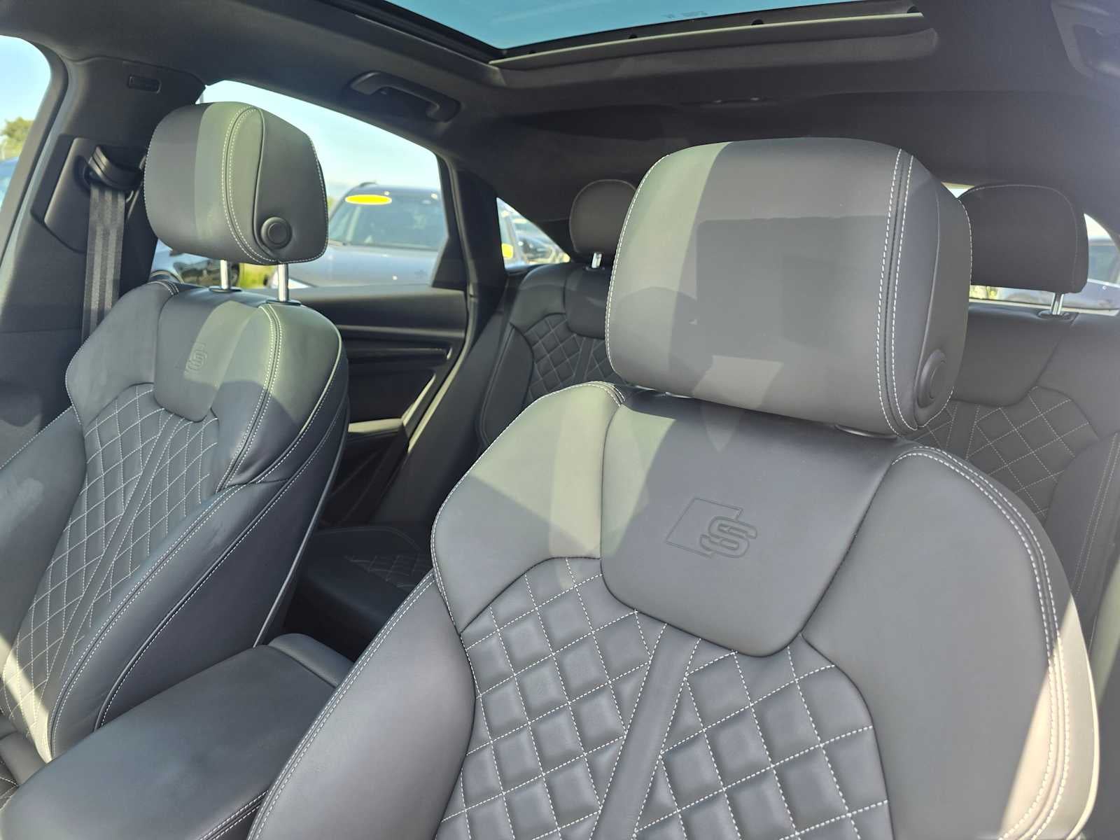 2023 Audi SQ5 Sportback Premium Plus