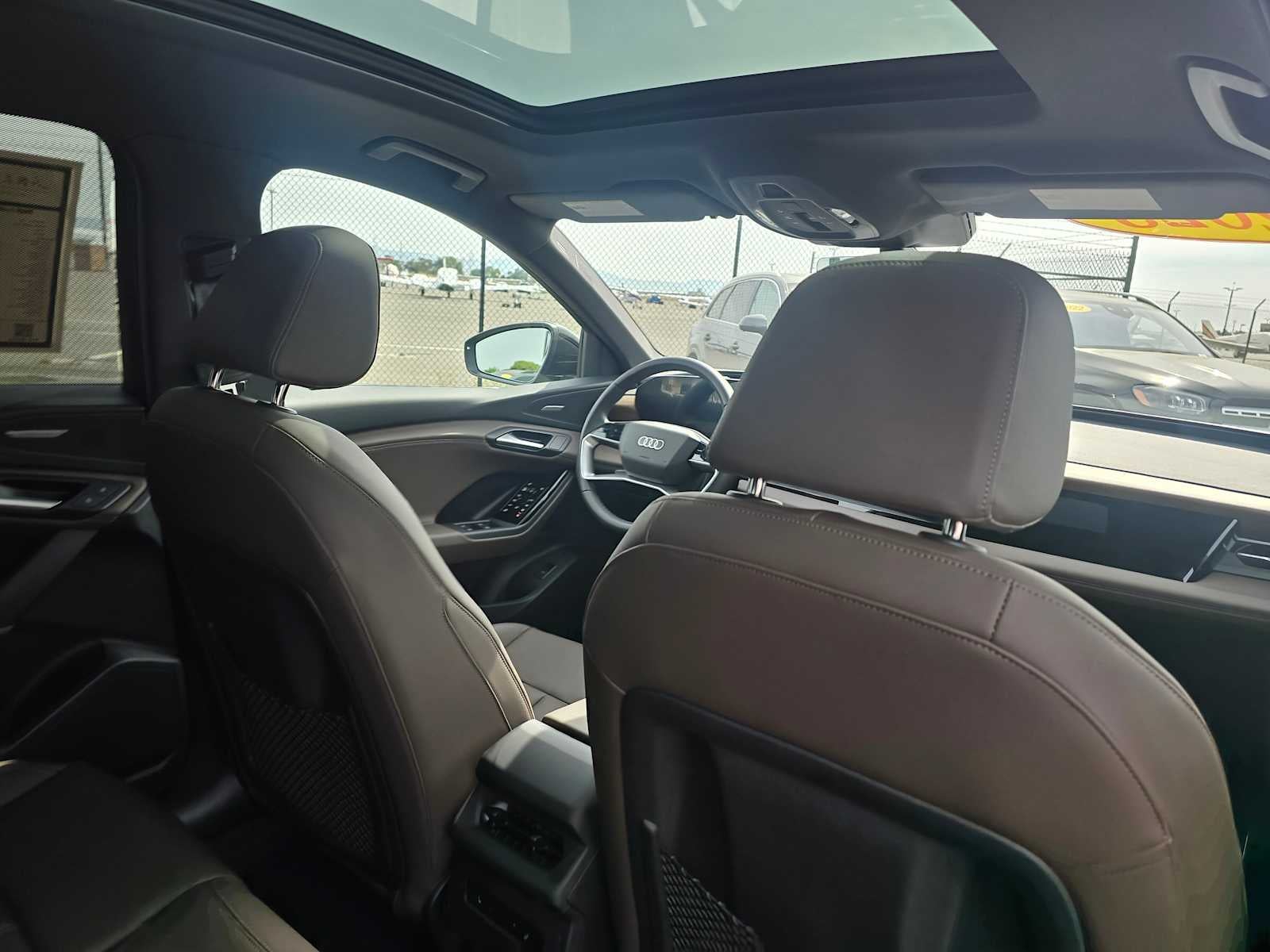 2025 Audi Q6 e-tron Premium Plus