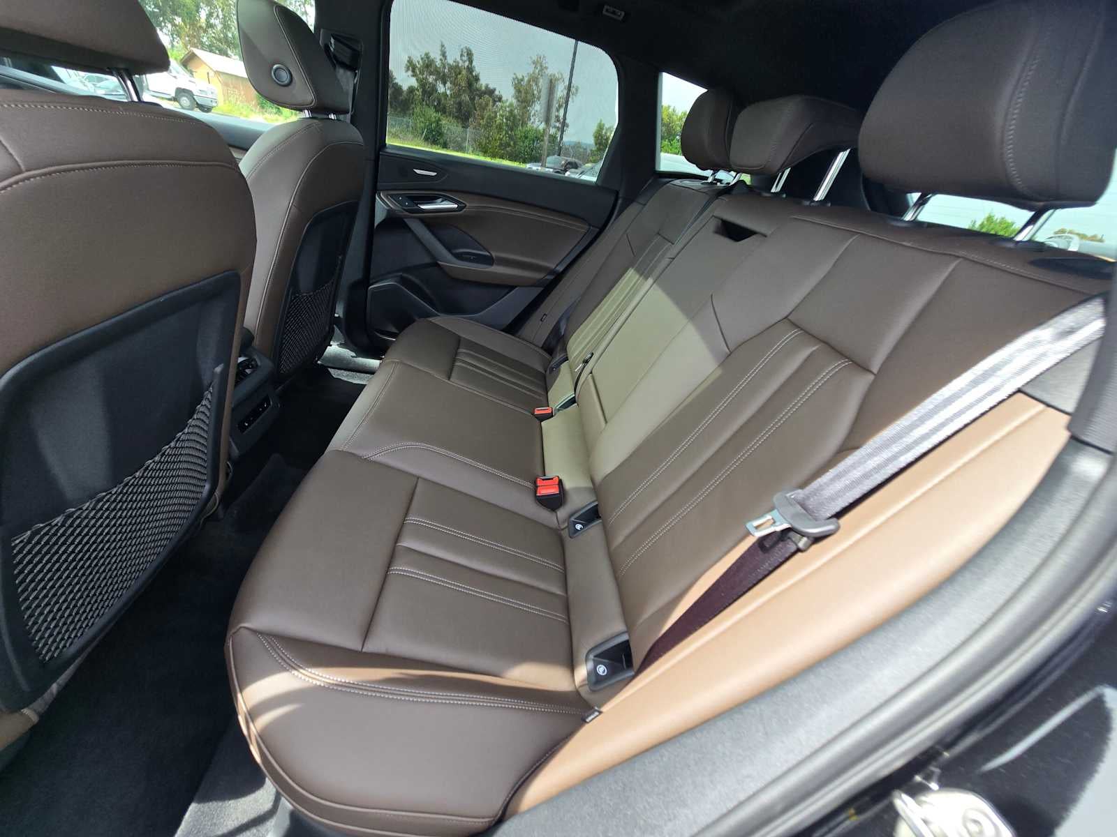 2025 Audi Q6 e-tron Premium Plus
