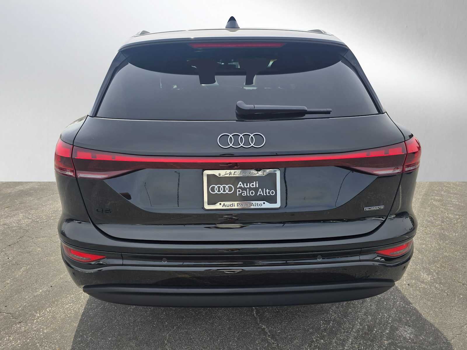 2025 Audi Q6 e-tron Premium Plus