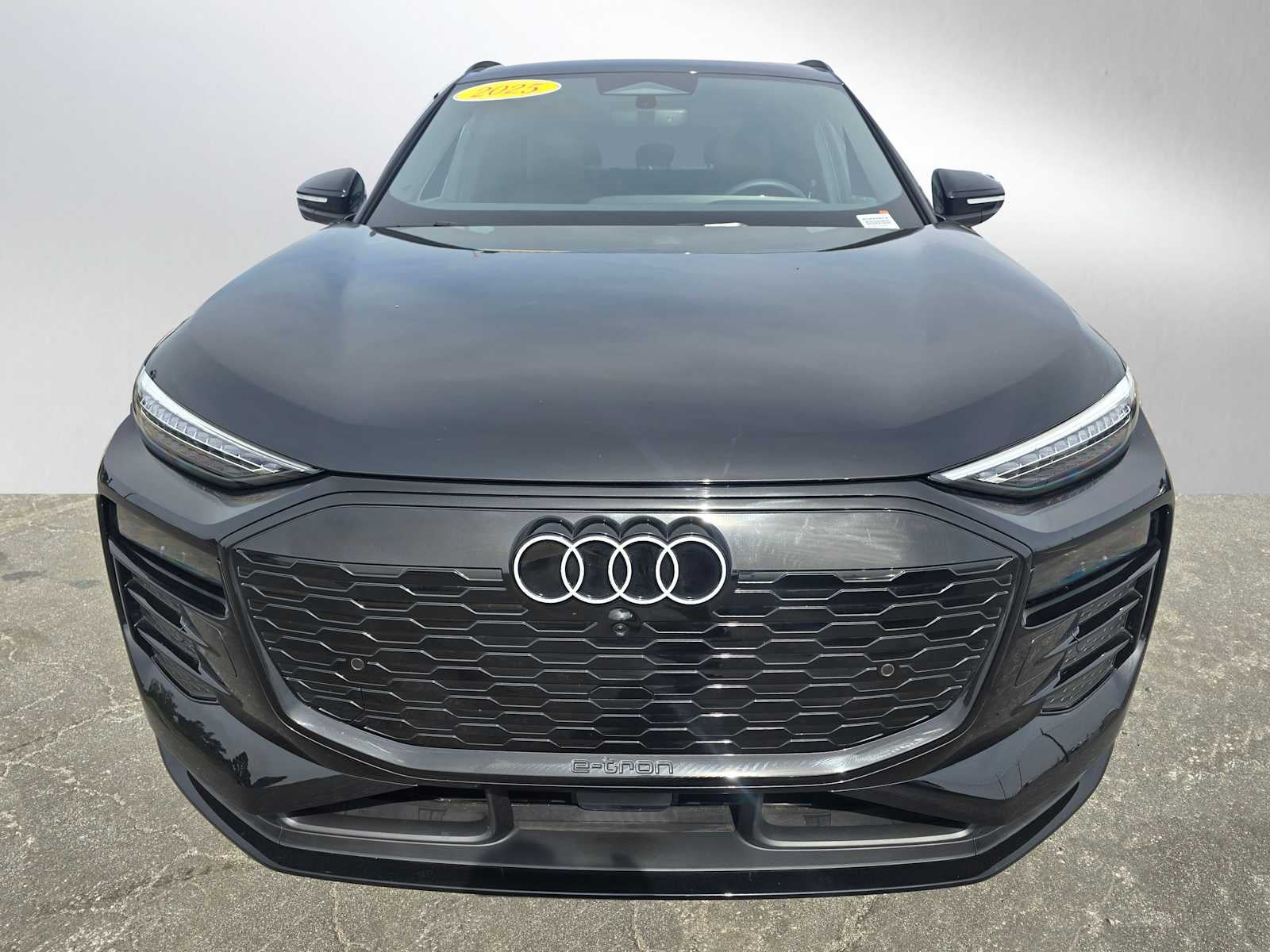 2025 Audi Q6 e-tron Premium Plus