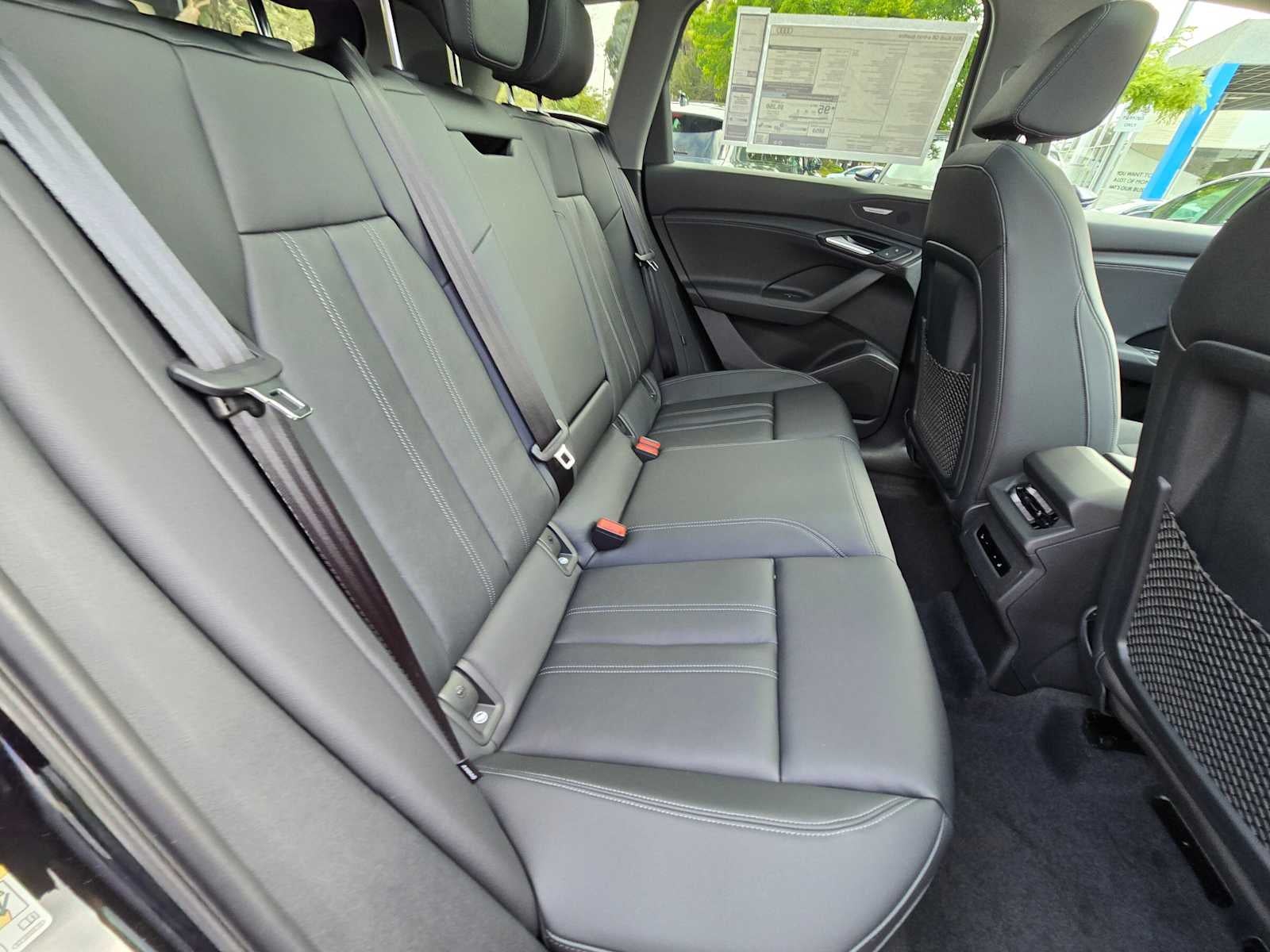 2025 Audi Q6 e-tron Premium Plus