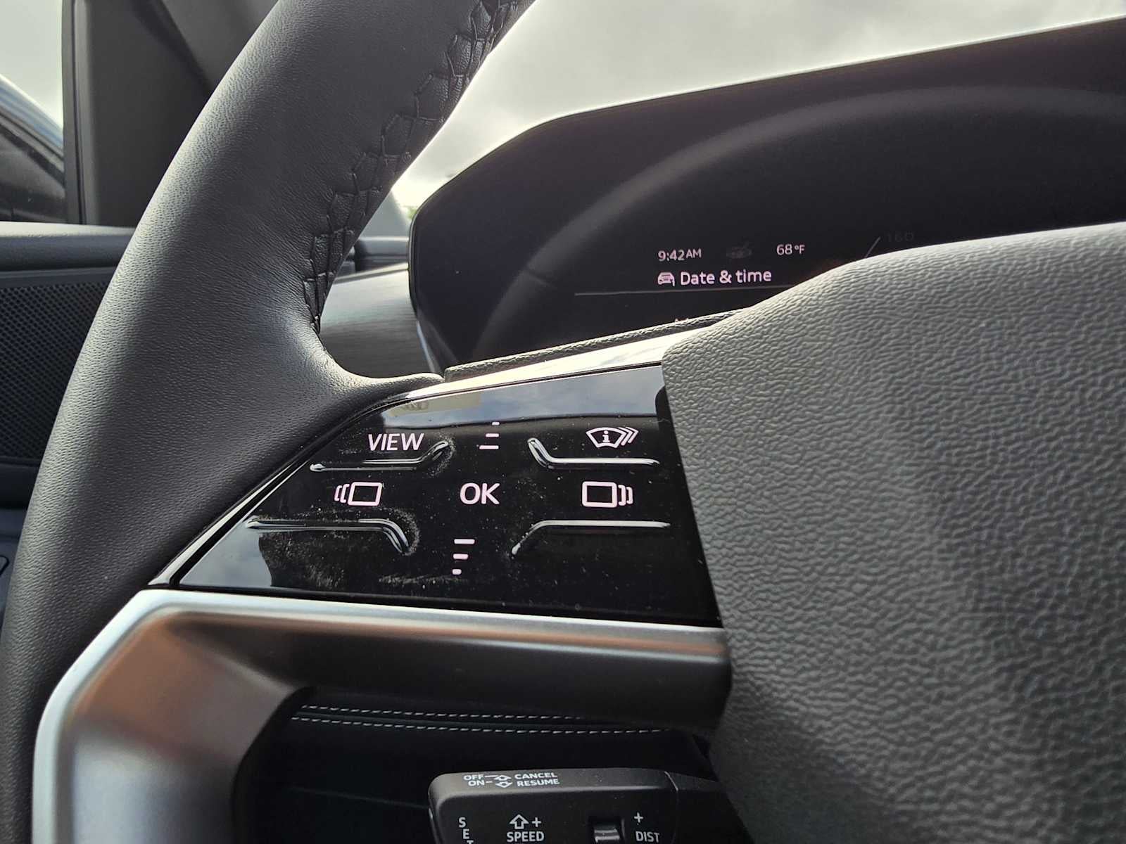 2025 Audi Q6 e-tron Premium Plus