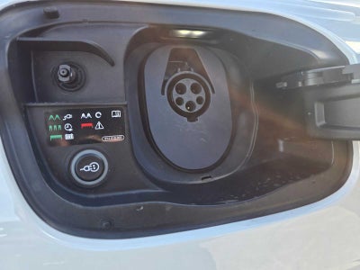 2025 Audi Q6 e-tron Premium Plus