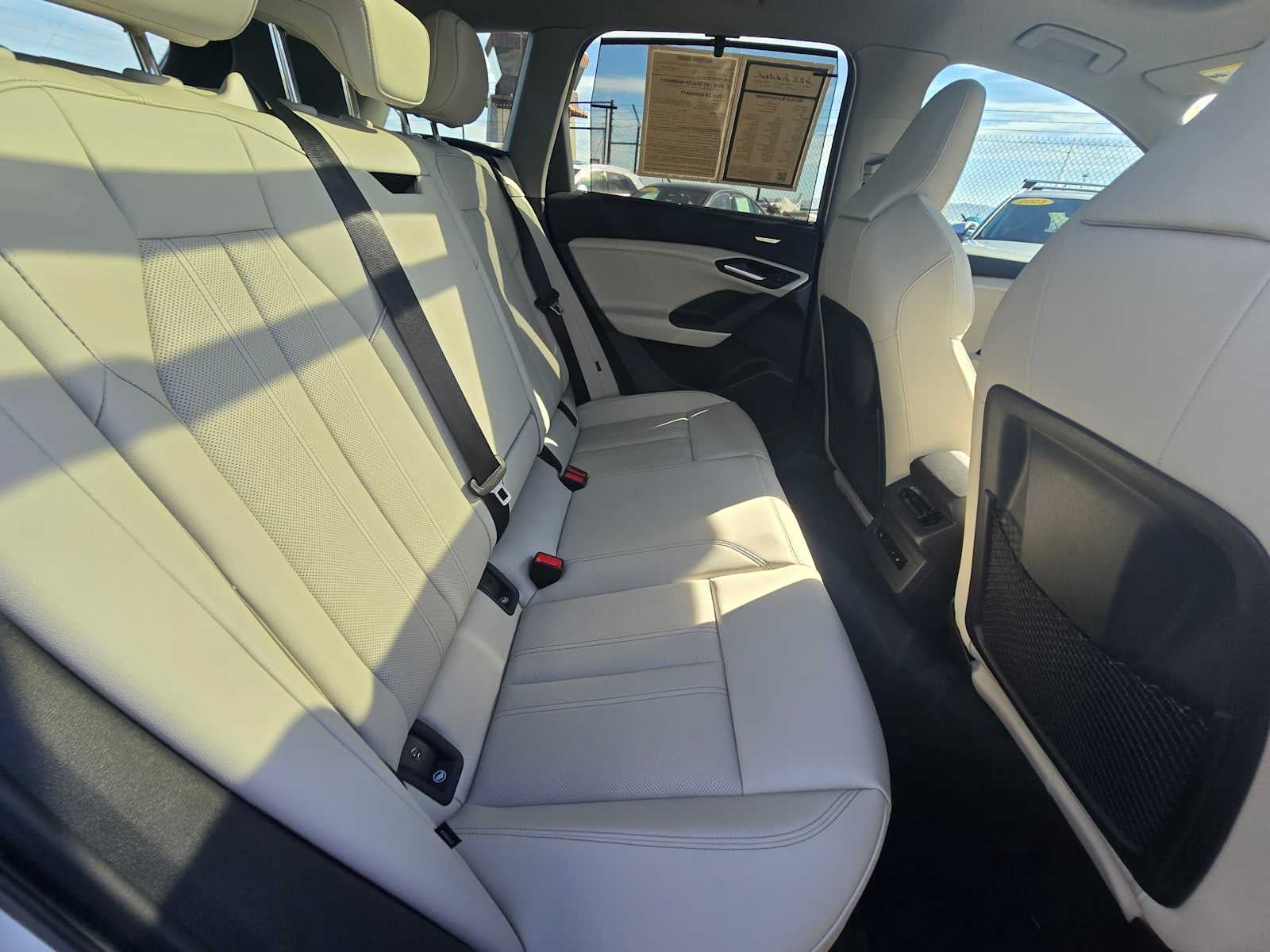 2025 Audi Q6 e-tron Premium Plus