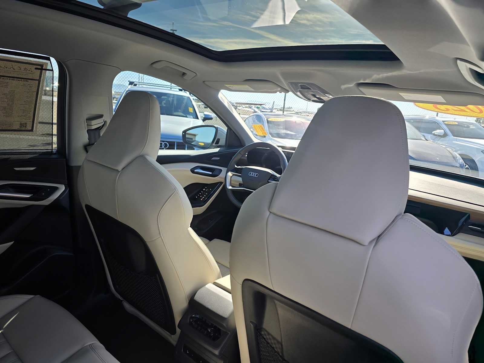 2025 Audi Q6 e-tron Premium Plus