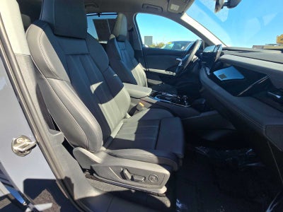 2025 Audi Q6 e-tron Premium Plus