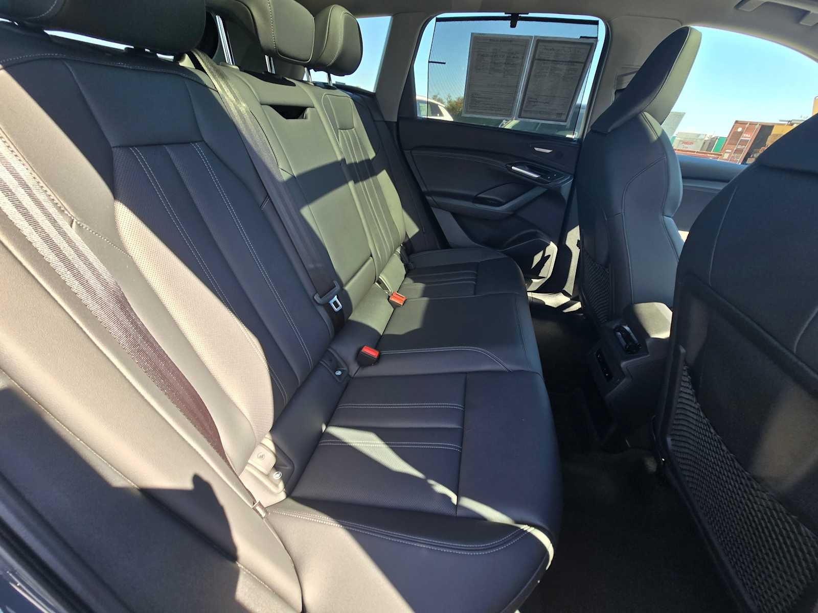 2025 Audi Q6 e-tron Premium Plus