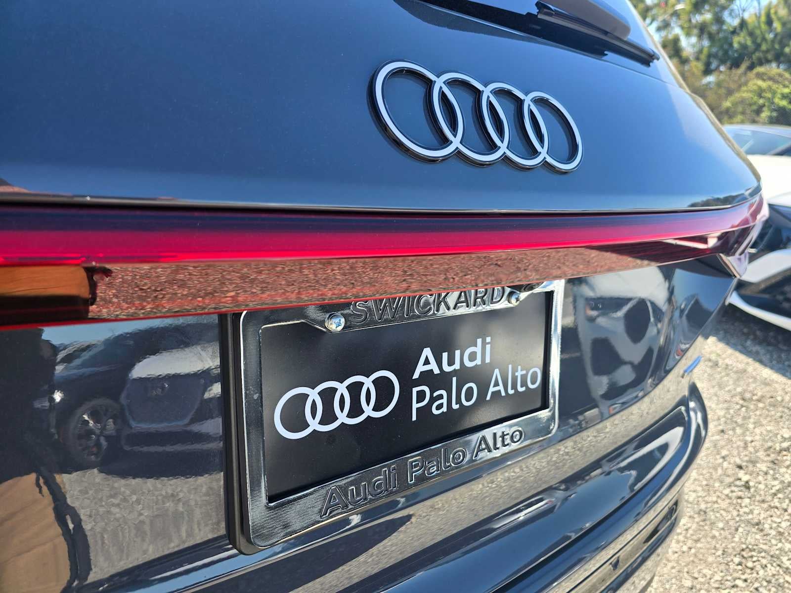 2025 Audi Q6 e-tron Premium Plus