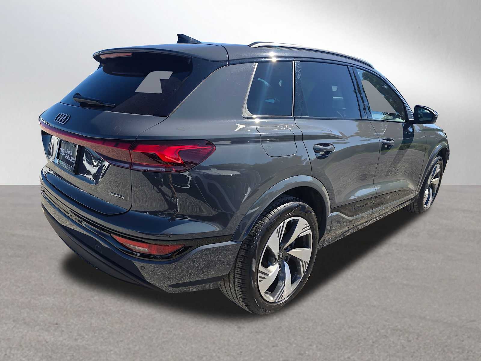 2025 Audi Q6 e-tron Premium Plus