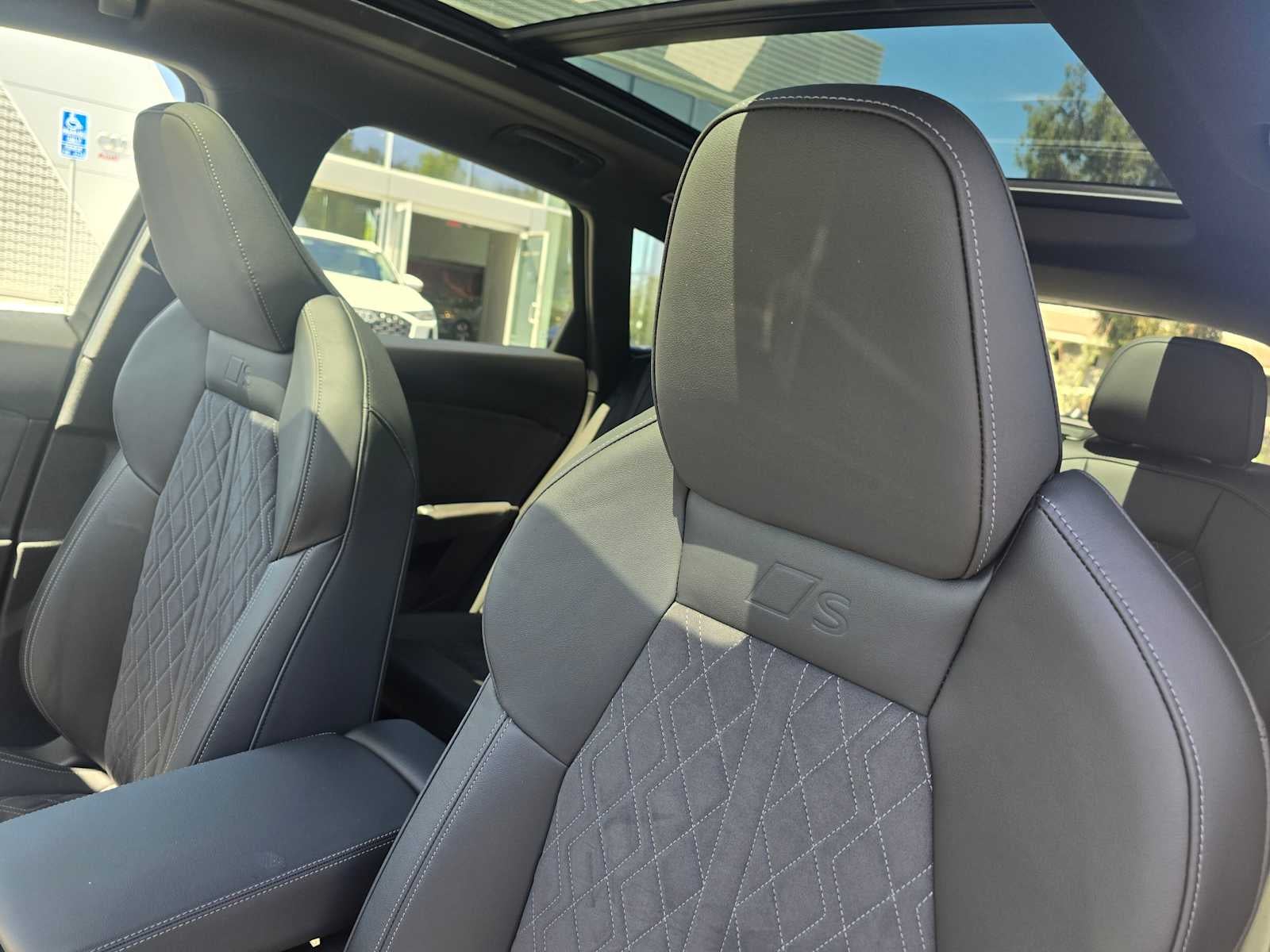 2025 Audi New SQ5 Premium Plus