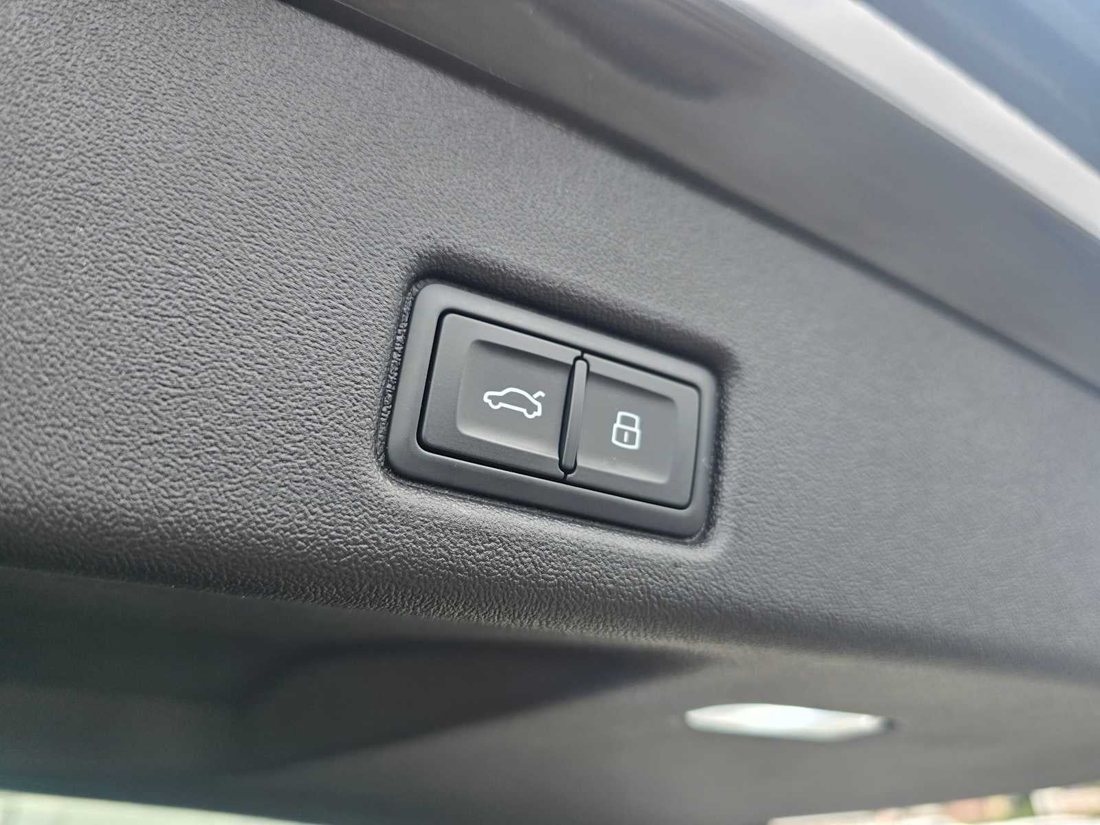 2025 Audi New Q5 Premium Plus