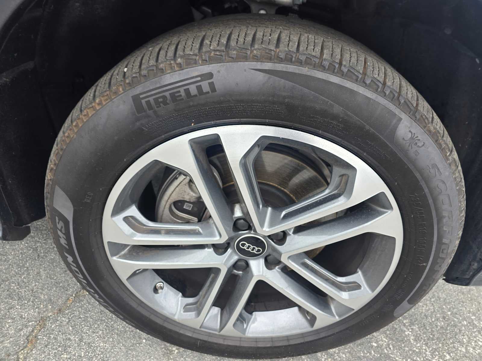 2025 Audi New Q5 Premium Plus