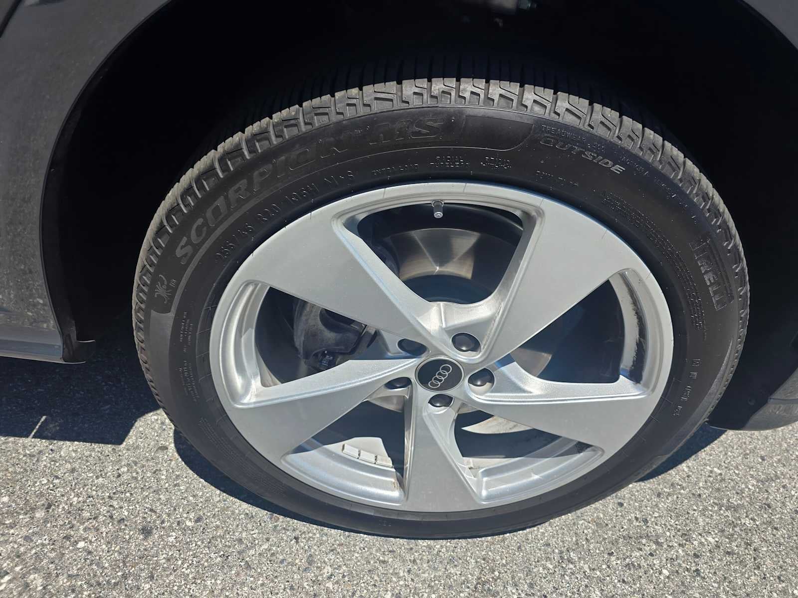 2025 Audi New Q5 Premium Plus