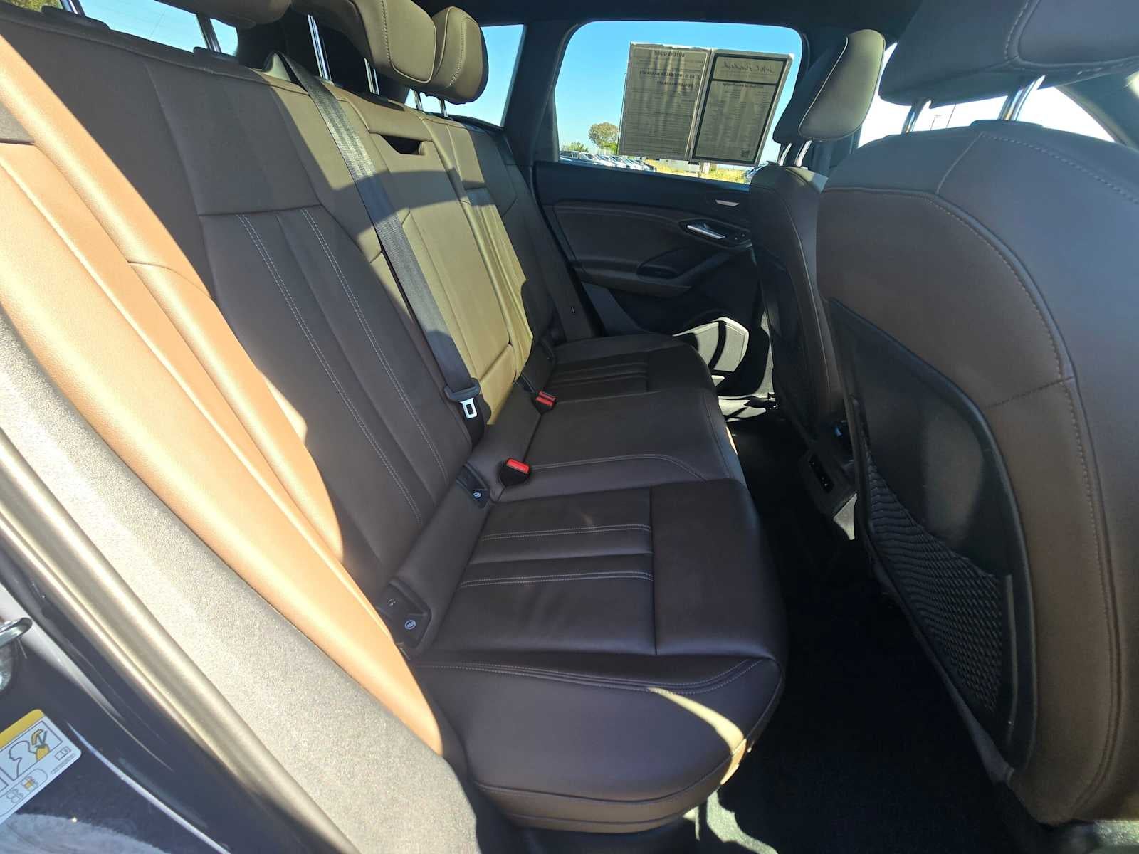 2025 Audi Q6 e-tron Prestige