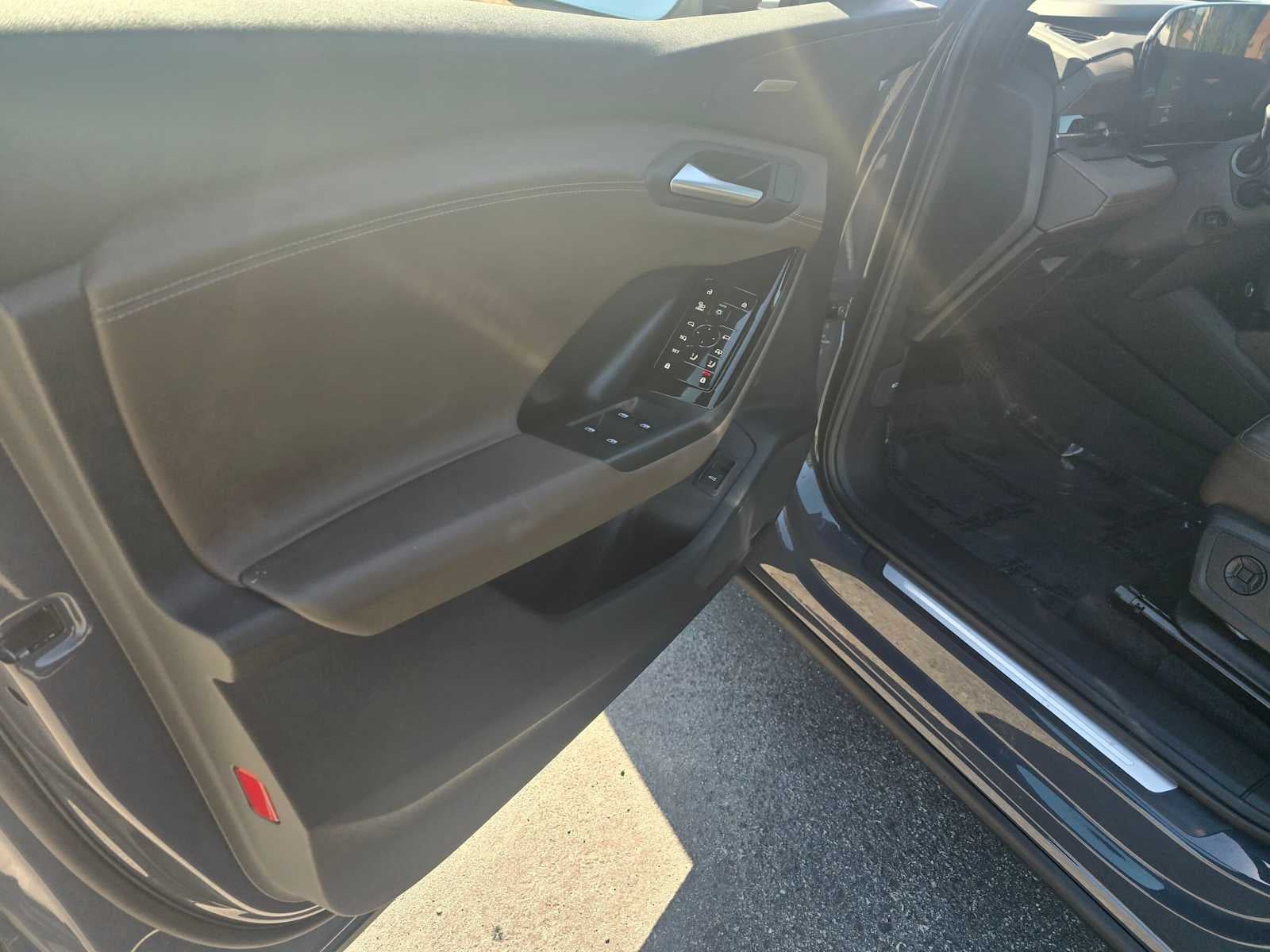 2025 Audi Q6 e-tron Prestige
