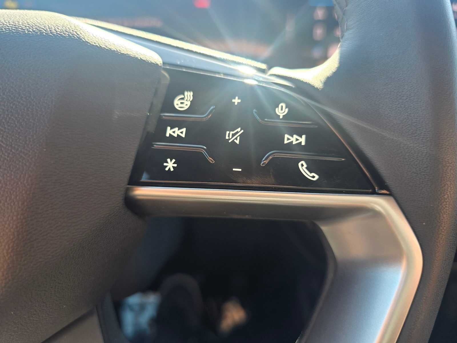 2025 Audi Q6 e-tron Prestige