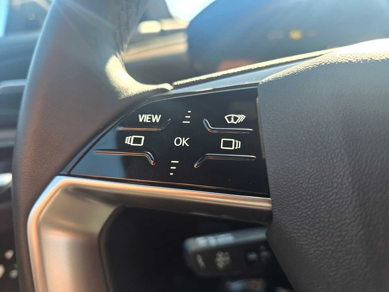 2025 Audi Q6 e-tron Prestige