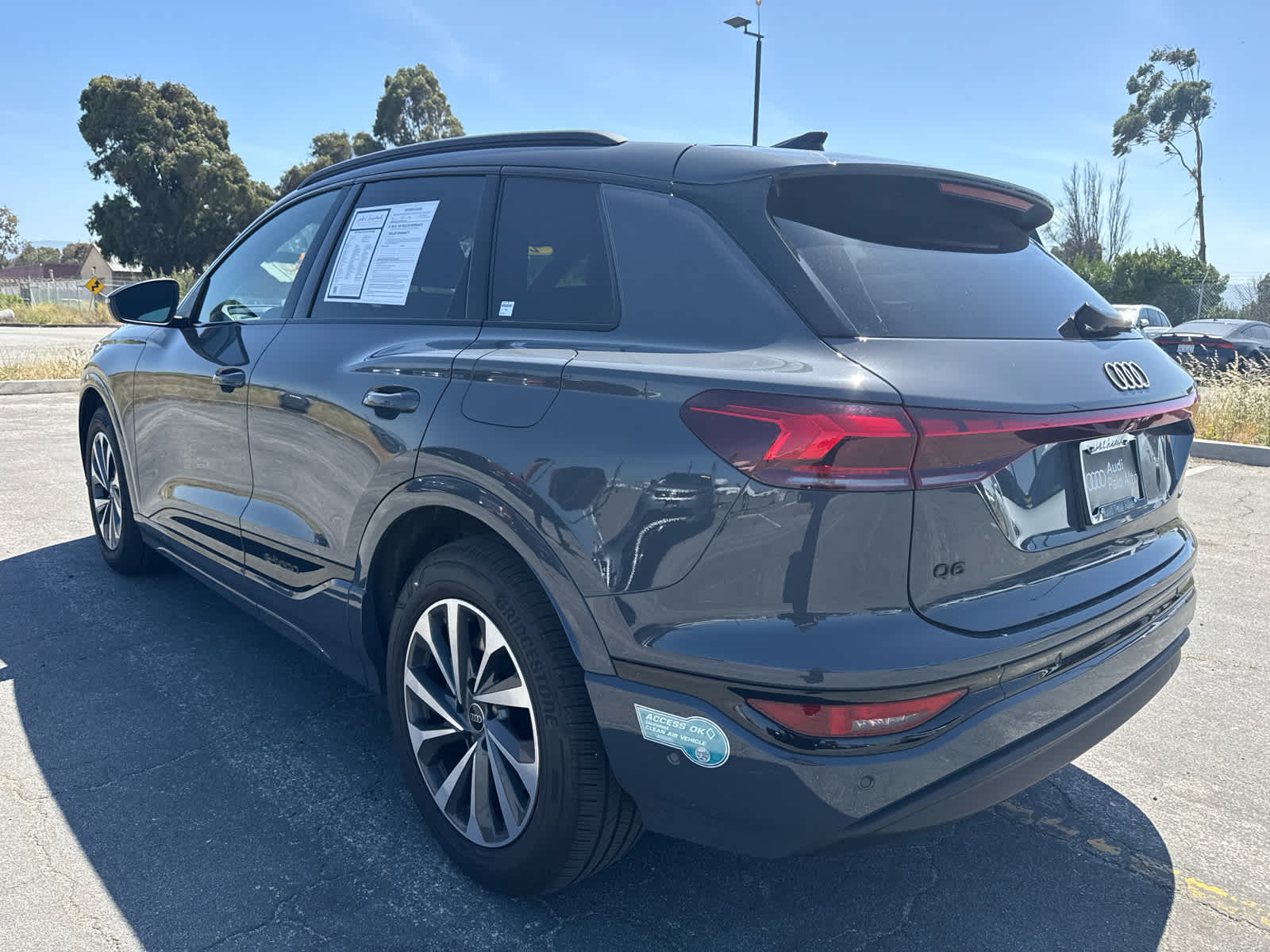 2025 Audi Q6 e-tron Prestige