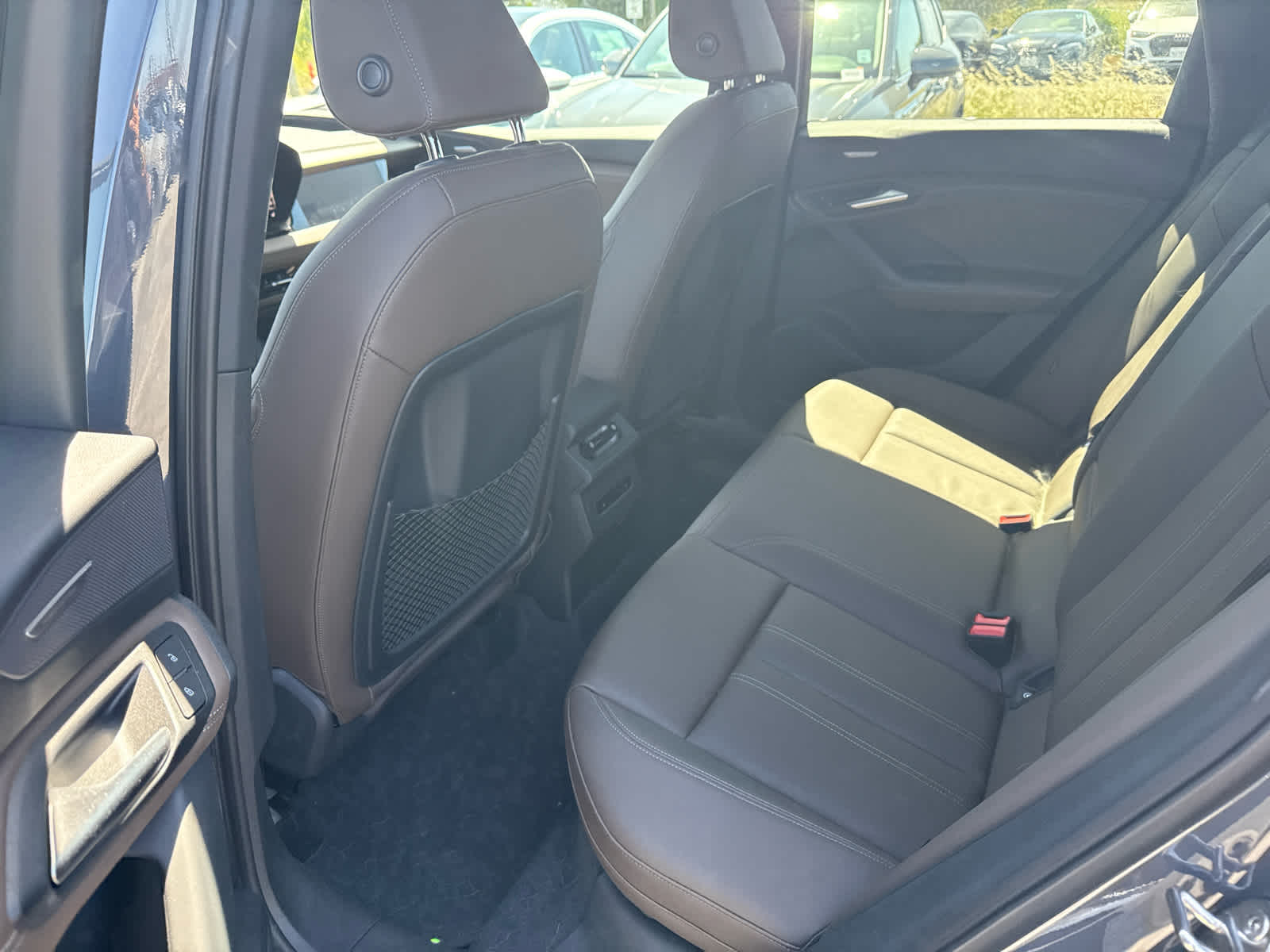 2025 Audi Q6 e-tron Prestige