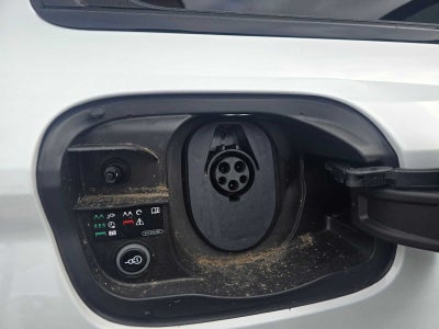 2025 Audi Q6 e-tron Prestige