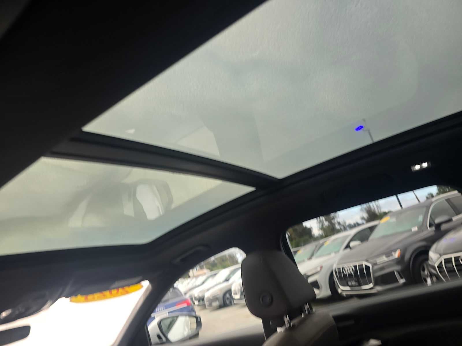 2025 Audi Q6 e-tron Prestige