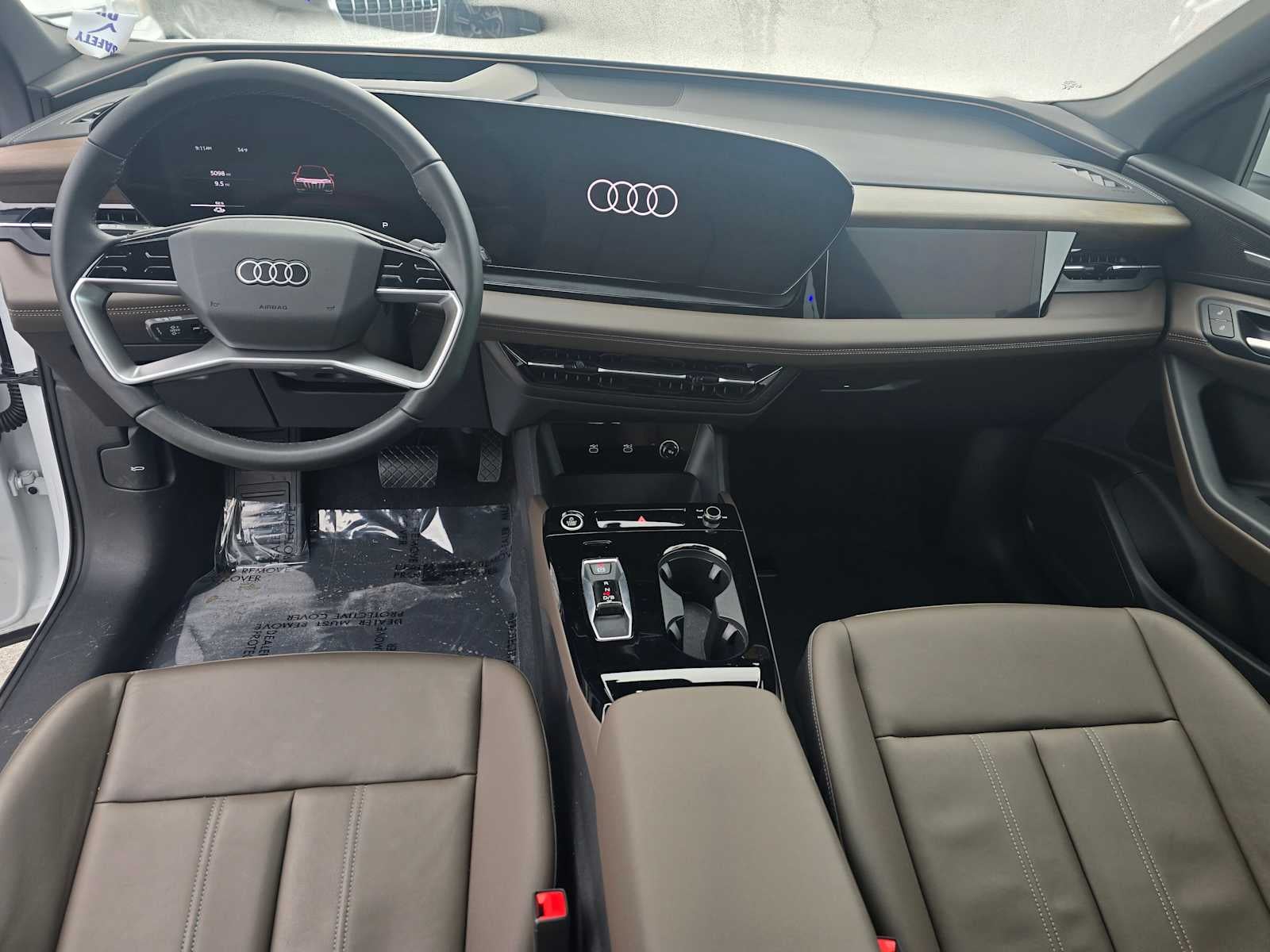 2025 Audi Q6 e-tron Prestige