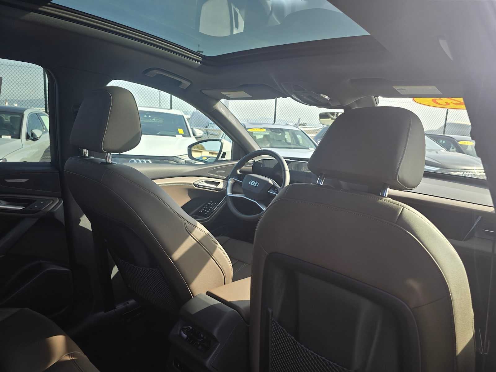 2025 Audi Q6 e-tron Prestige