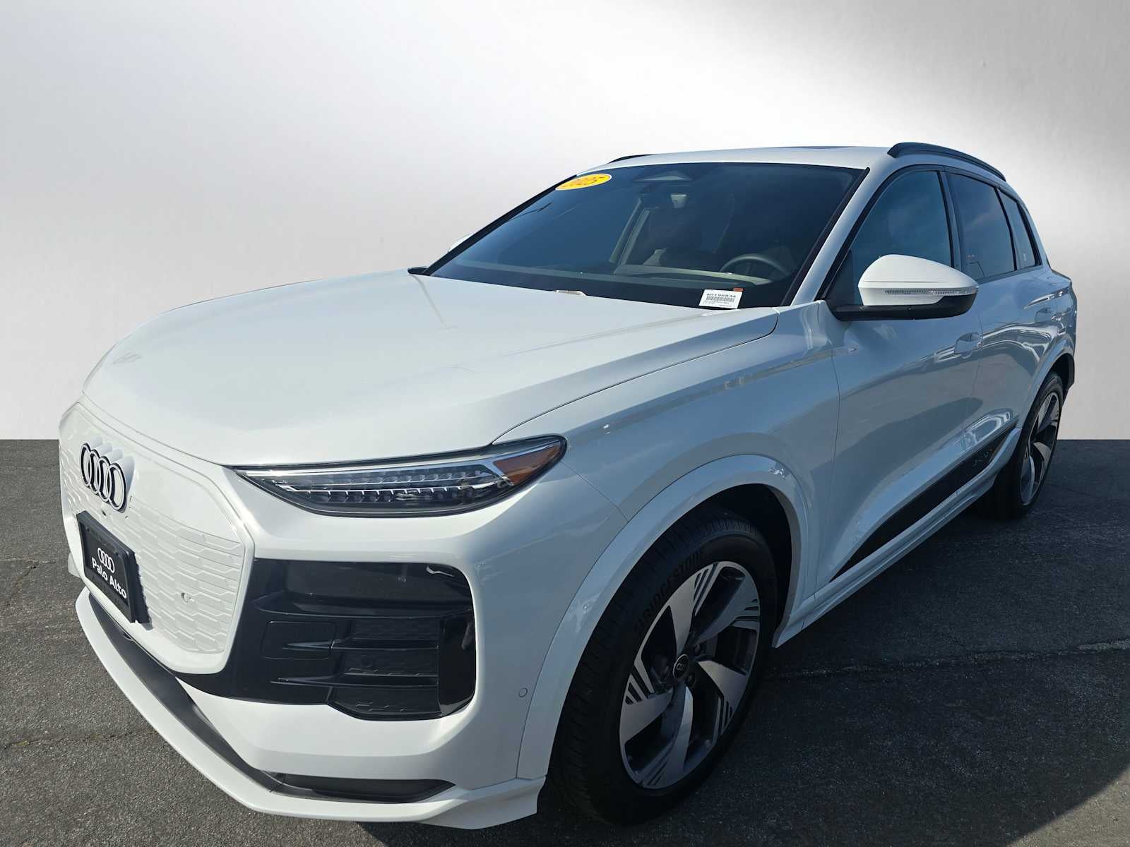 2025 Audi Q6 e-tron Prestige