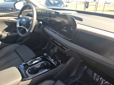 2025 Audi Q6 e-tron Prestige