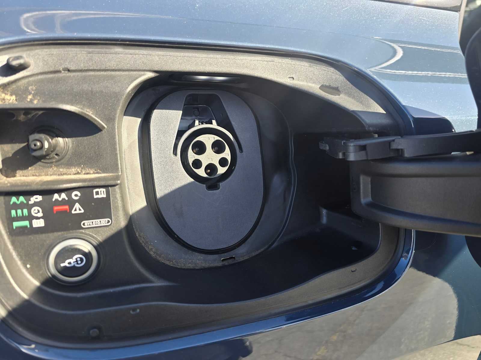 2025 Audi Q6 e-tron Prestige